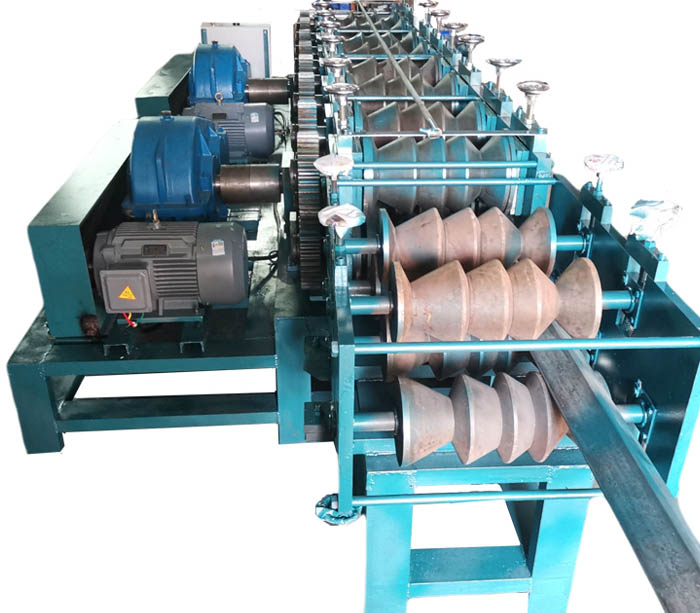 Машина для производства стальных труб